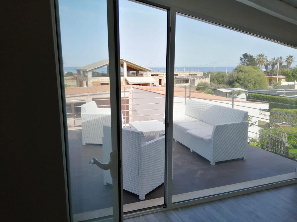 Villa Il Faro Племирио Екстериор снимка